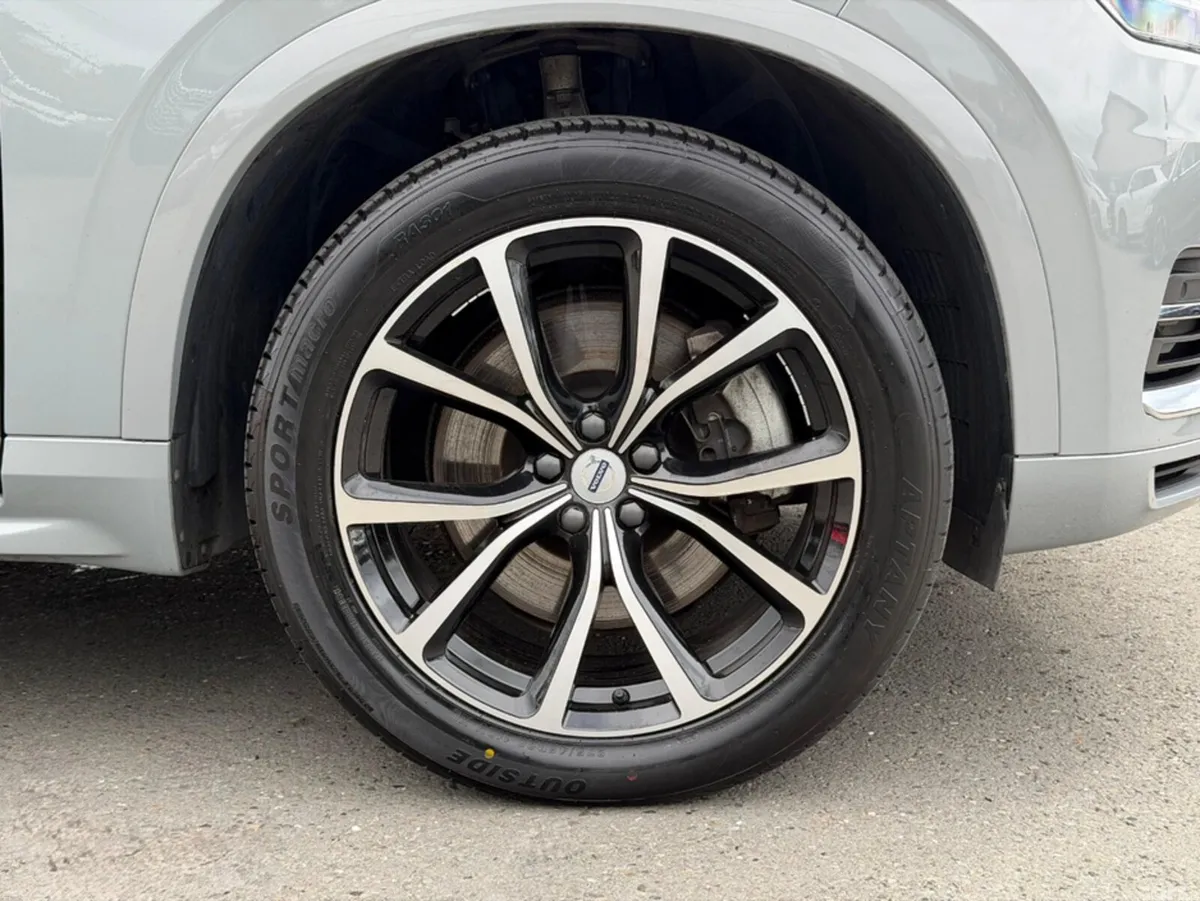 Volvo XC90 Estate, Petrol Plug-in Hybrid, 2024, Grey