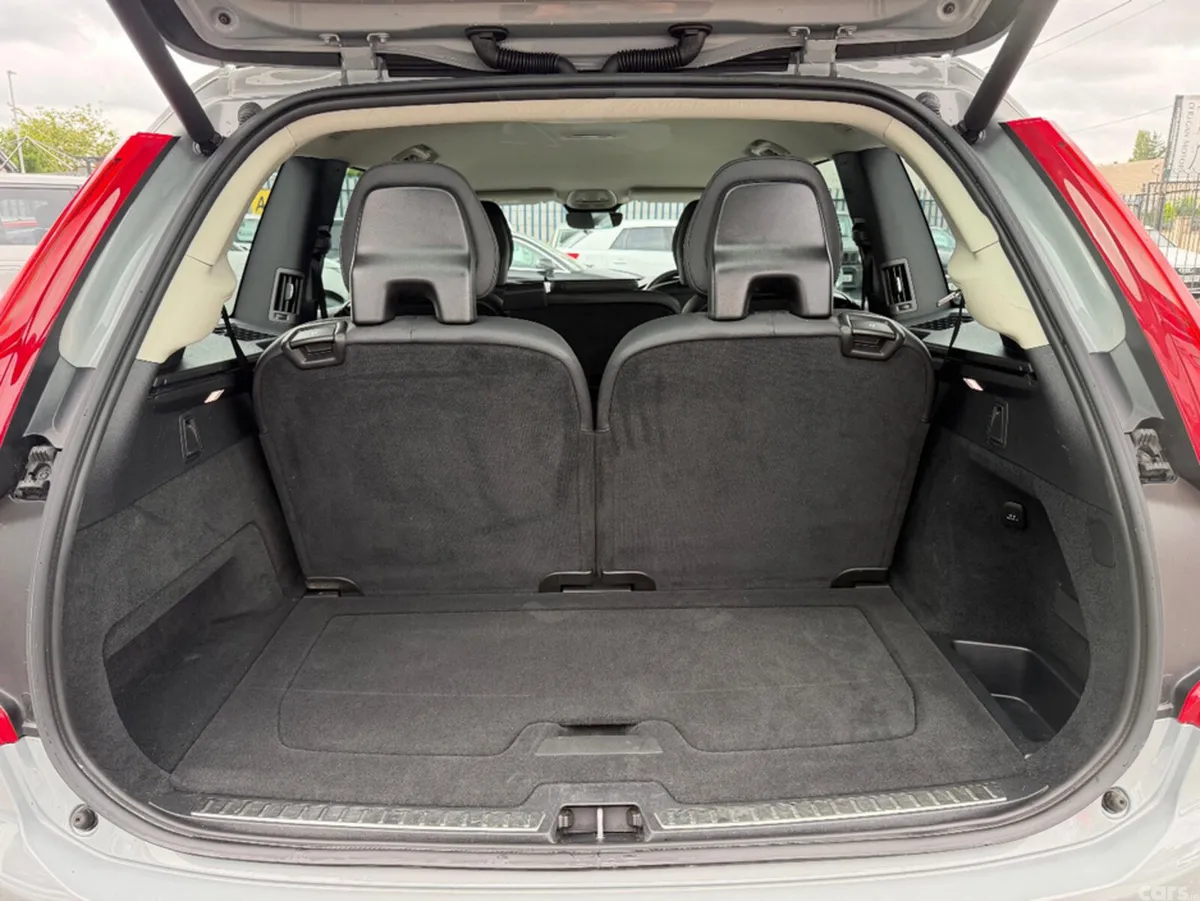 Volvo XC90 Estate, Petrol Plug-in Hybrid, 2024, Grey