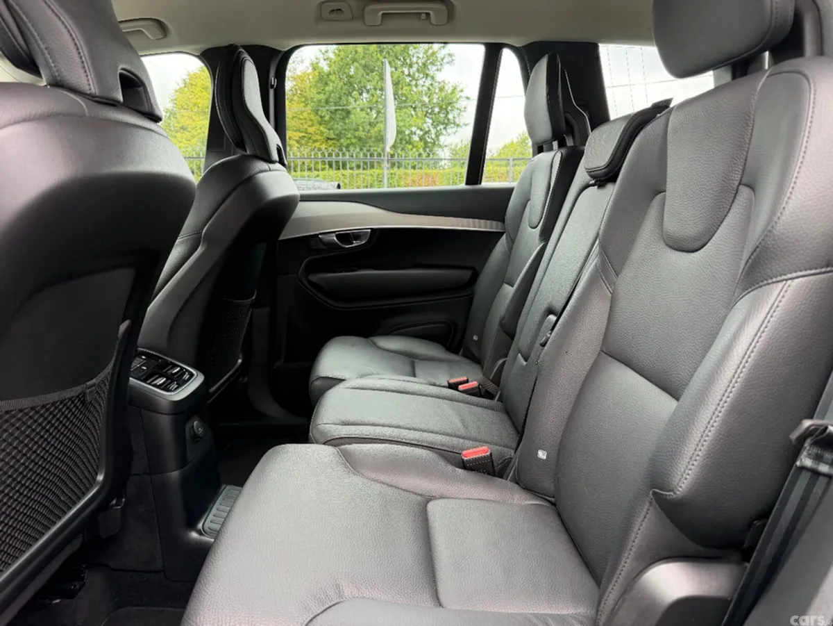 Volvo XC90 Estate, Petrol Plug-in Hybrid, 2024, Grey