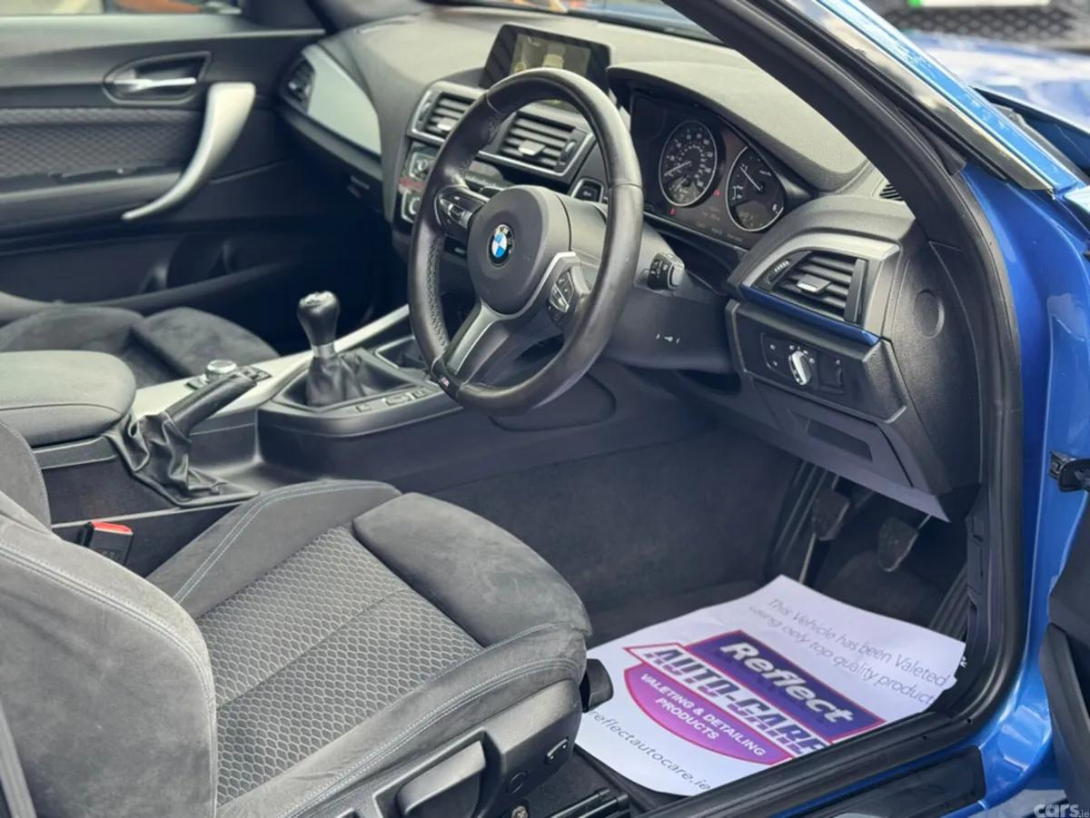 BMW 1-Series Hatchback, Diesel, 2015, Blue