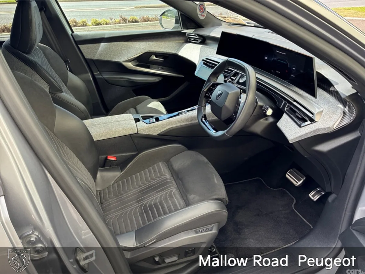 Peugeot 5008 SUV, Petrol Hybrid, 2026, Grey