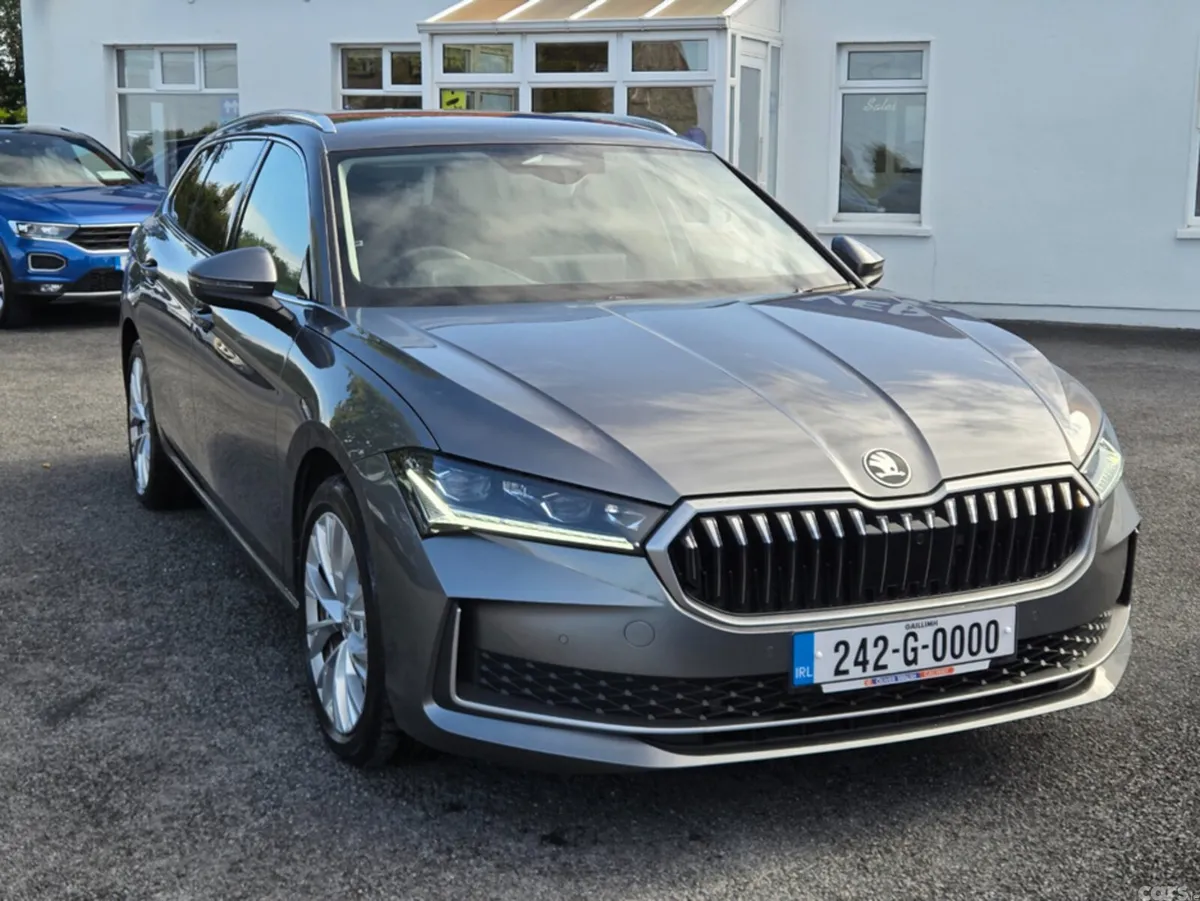 Skoda Superb Estate, Petrol Plug-in Hybrid, 2024, Grey
