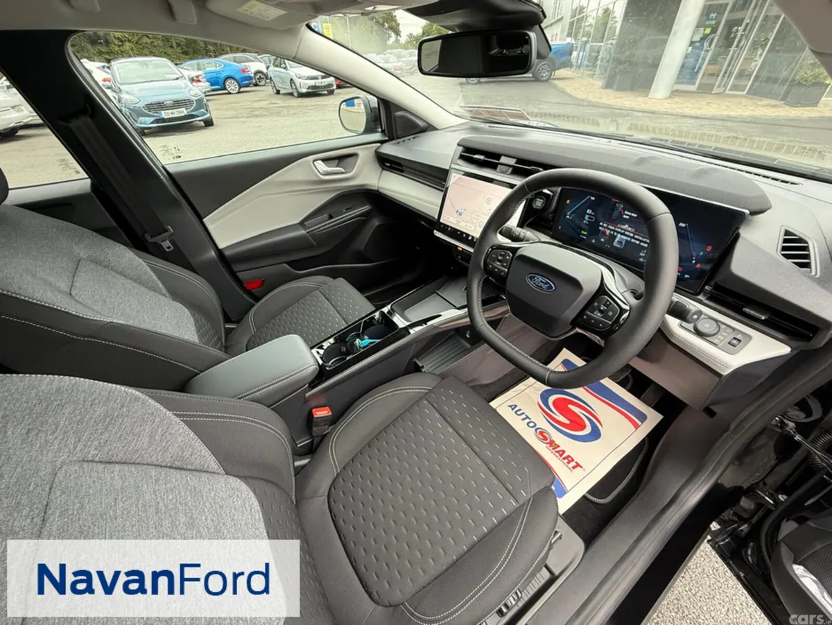 Ford Puma SUV, Electric, 2027, Black