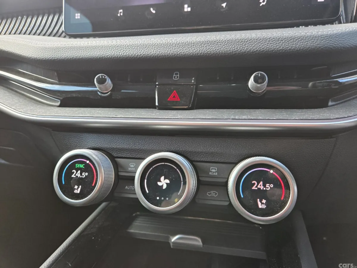 Skoda Superb Estate, Petrol Plug-in Hybrid, 2024, Grey