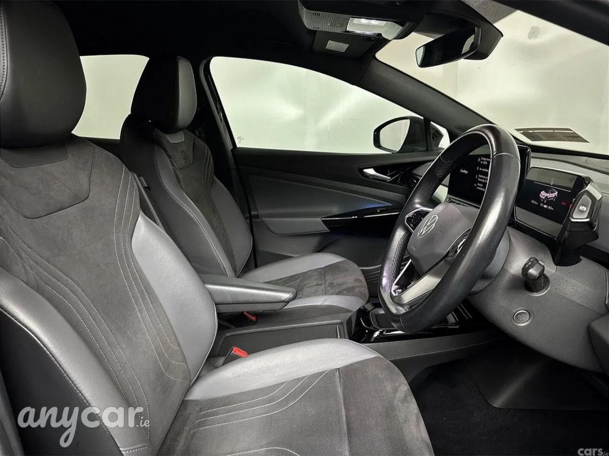 Volkswagen ID.5 Estate, Electric, 2023, Black