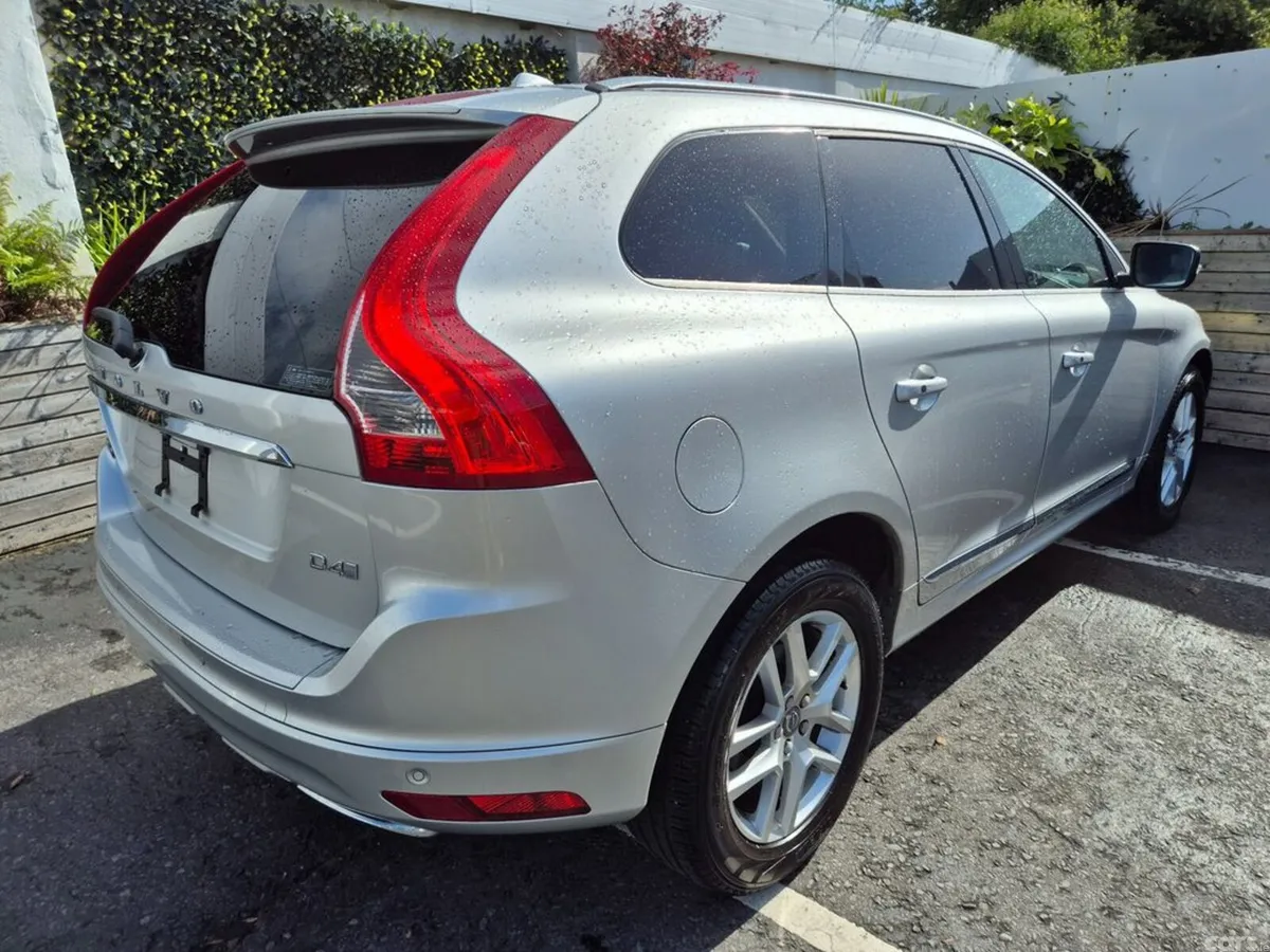 Volvo XC60 SUV, Diesel, 2017, Silver