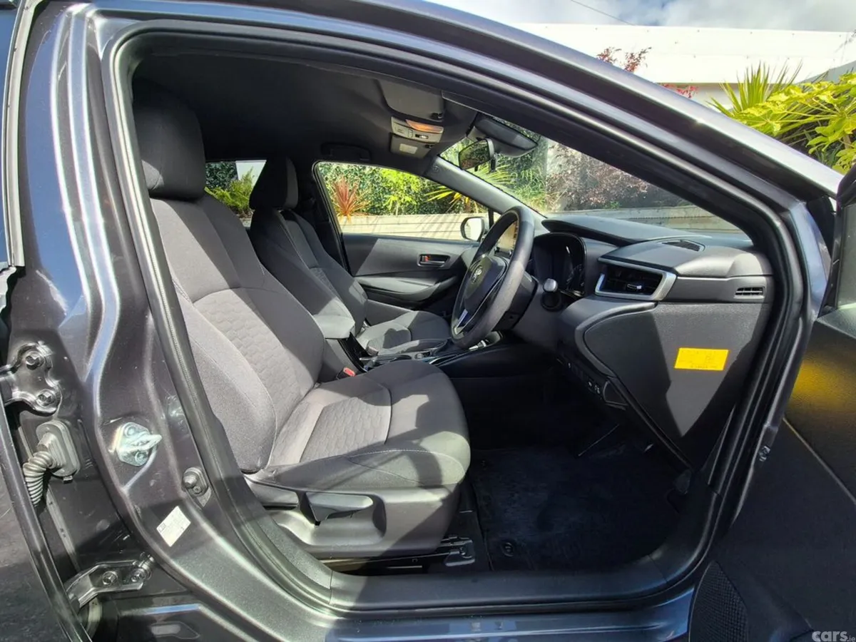 Toyota Corolla Hatchback, Petrol Hybrid, 2022, Grey