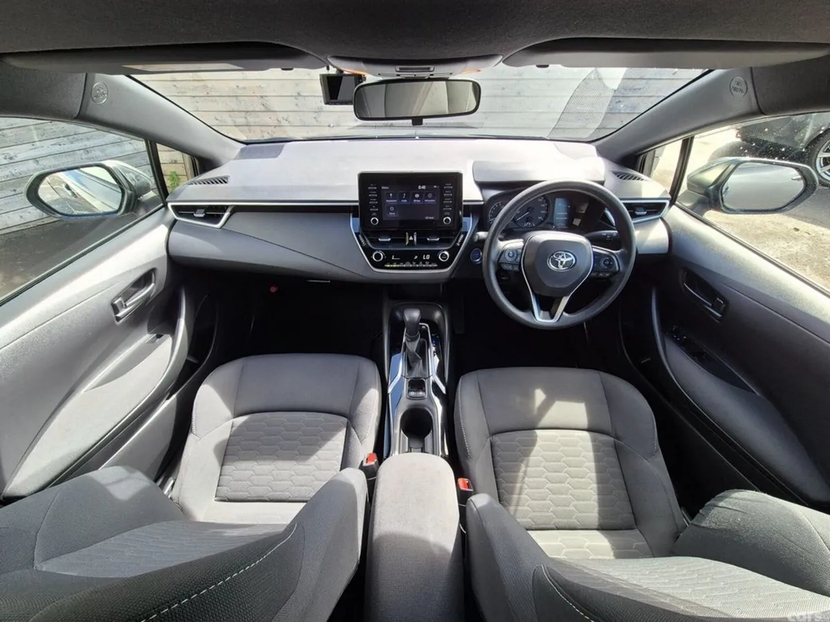 Toyota Corolla Hatchback, Petrol Hybrid, 2022, Grey
