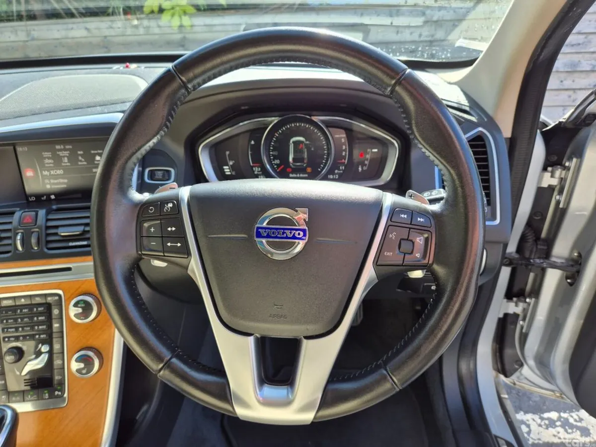 Volvo XC60 SUV, Diesel, 2017, Silver