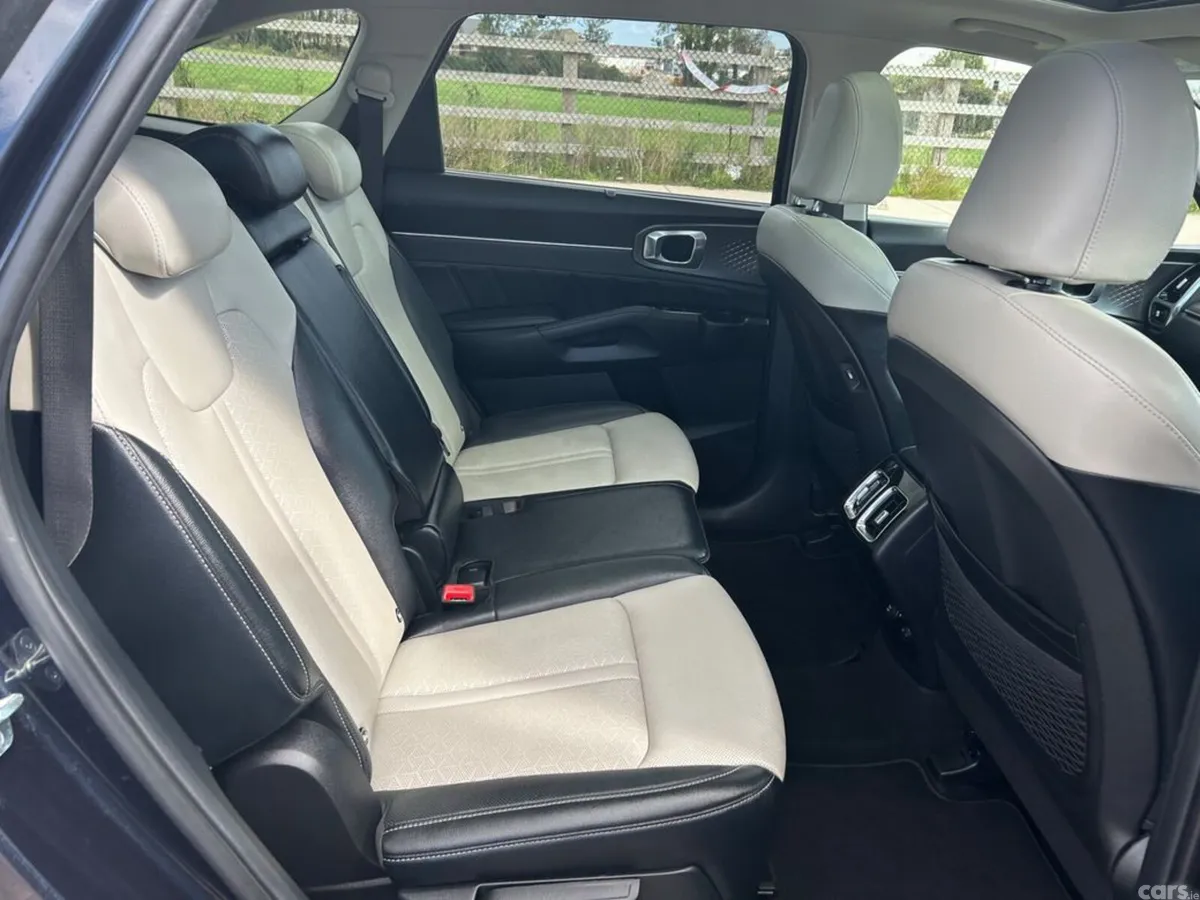 Kia Sorento SUV, Diesel, 2023, Blue