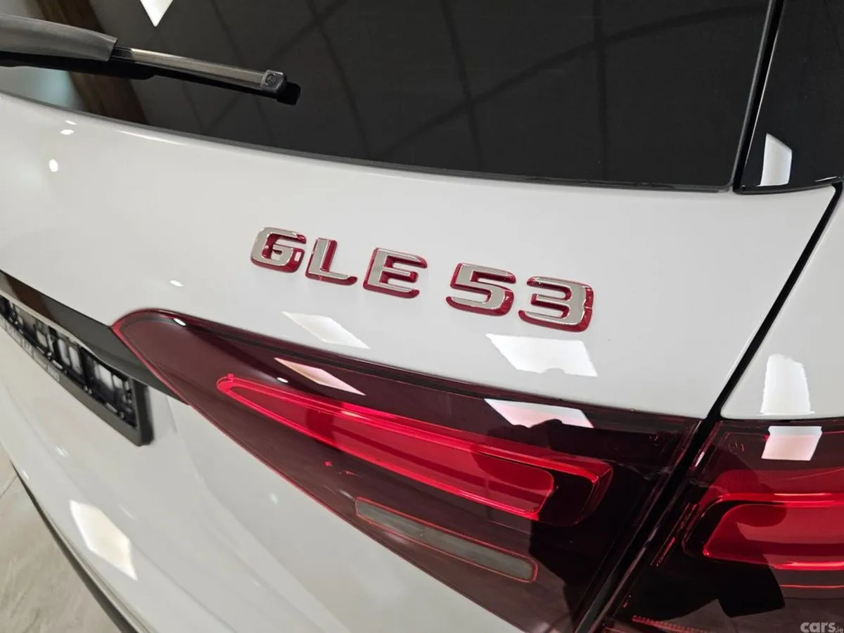 Mercedes-Benz GLE SUV, Petrol Plug-in Hybrid, 2025, White
