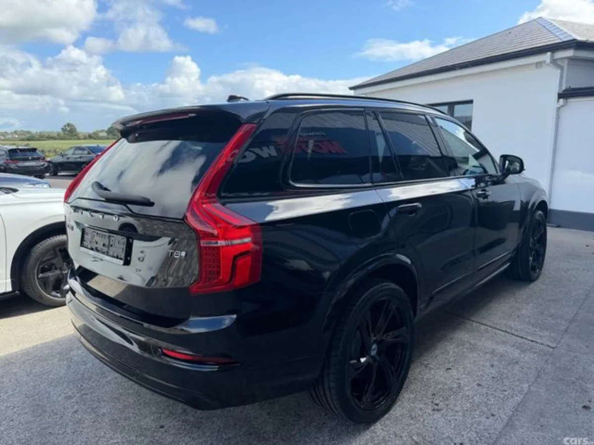 Volvo XC90 SUV, Petrol Plug-in Hybrid, 2024, Black