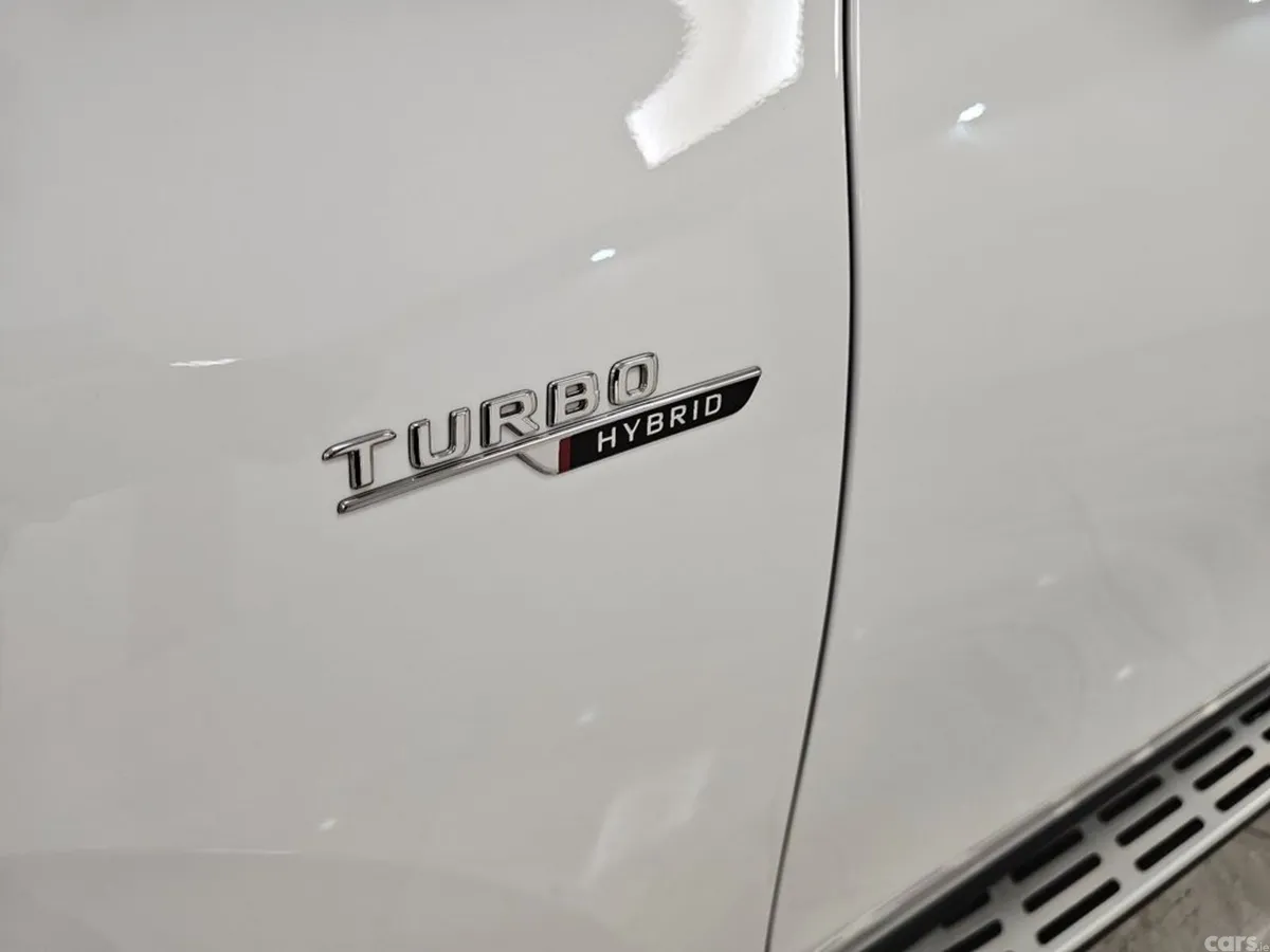 Mercedes-Benz GLE SUV, Petrol Plug-in Hybrid, 2025, White