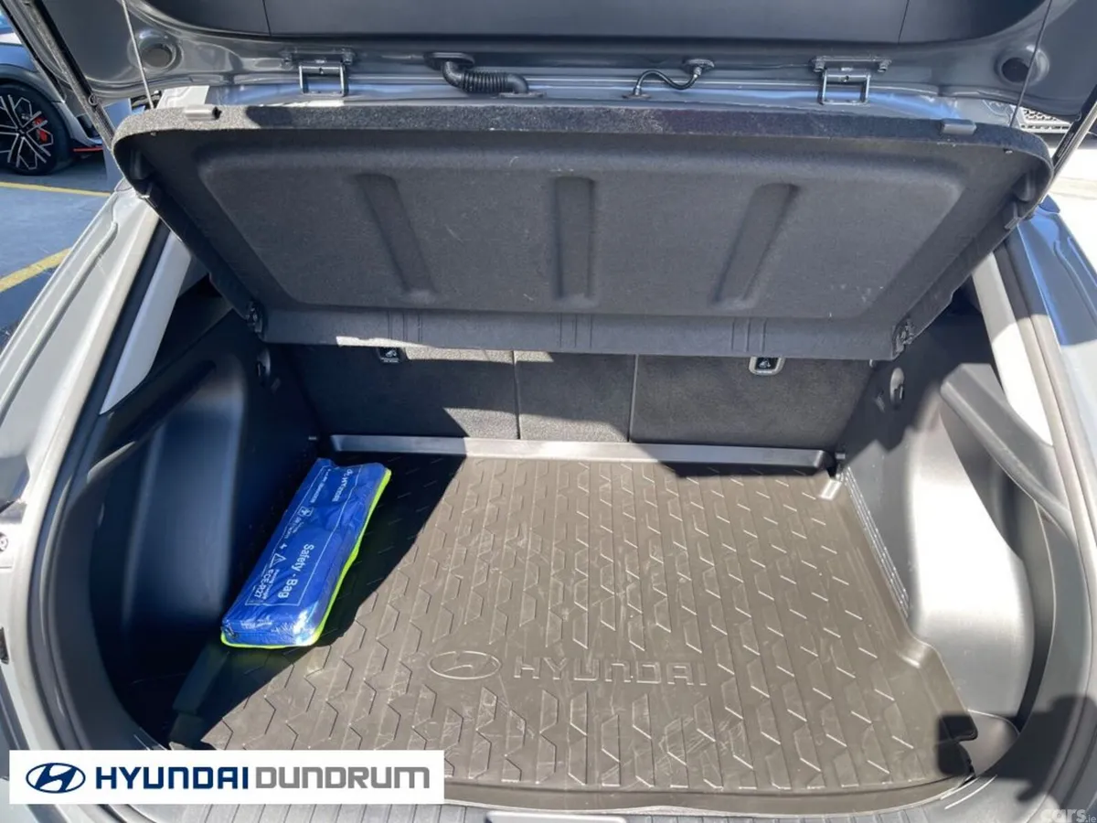 Hyundai KONA MPV, Petrol, 2026, Grey