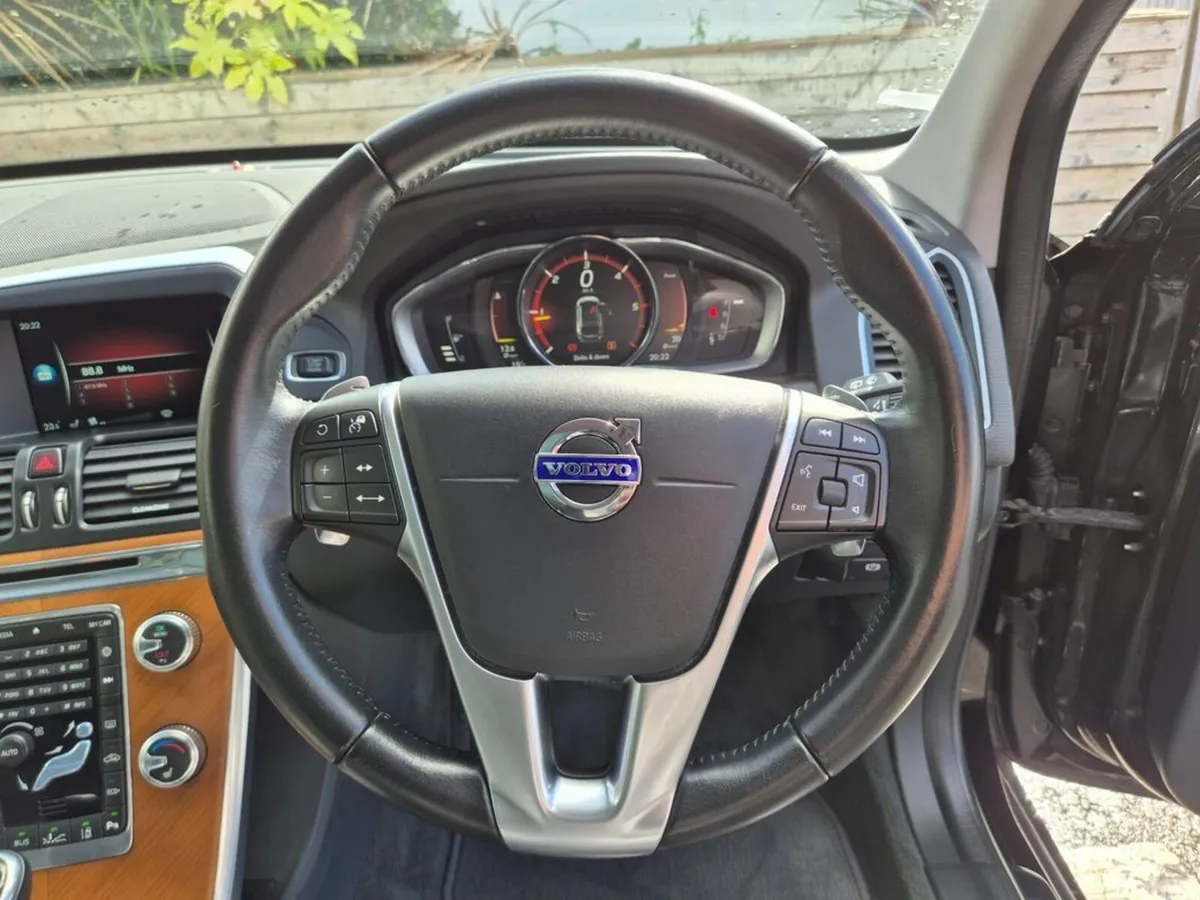 Volvo XC60 SUV, Diesel, 2017, Black