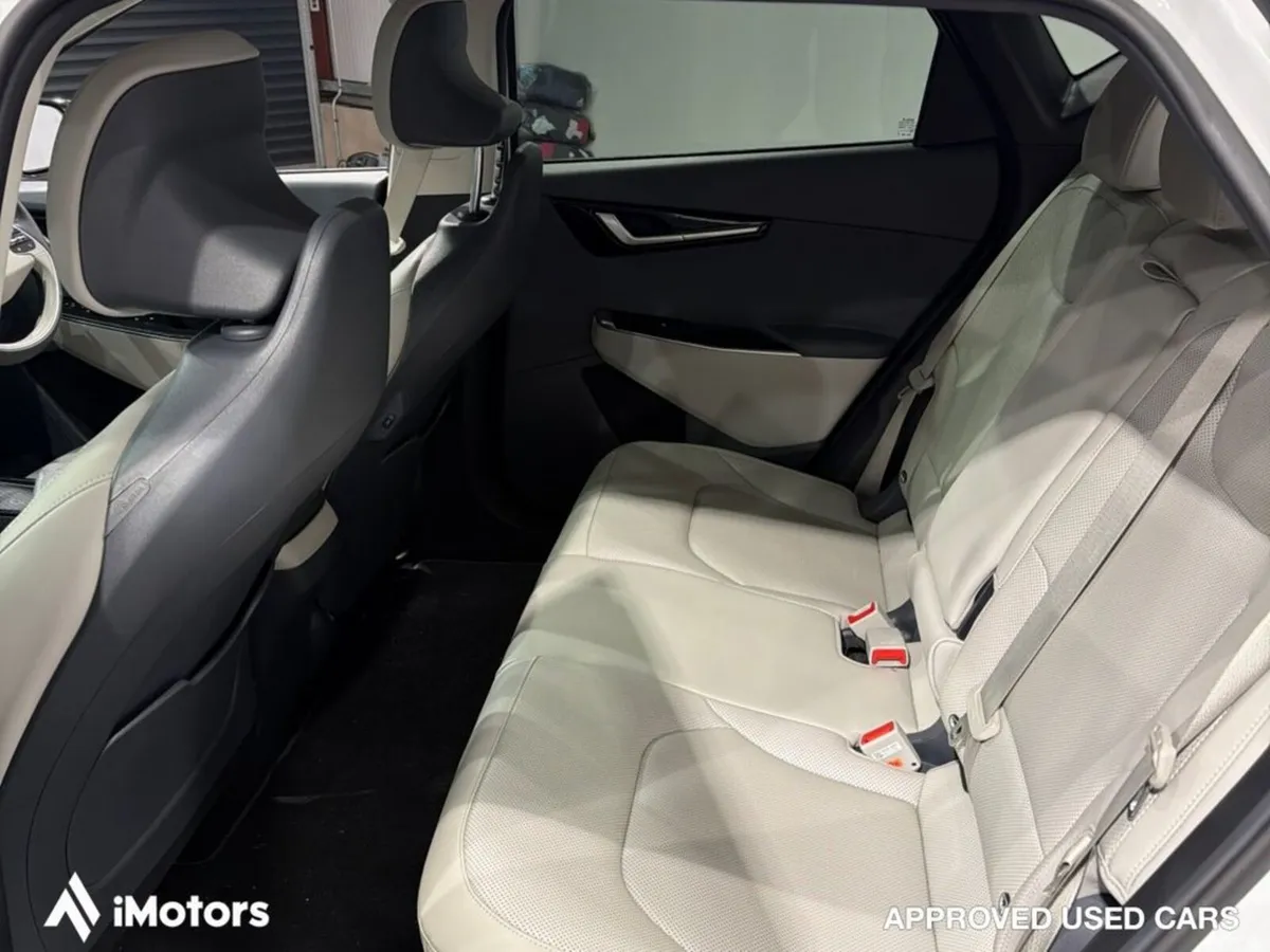 Kia EV6 SUV, Electric, 2024, White