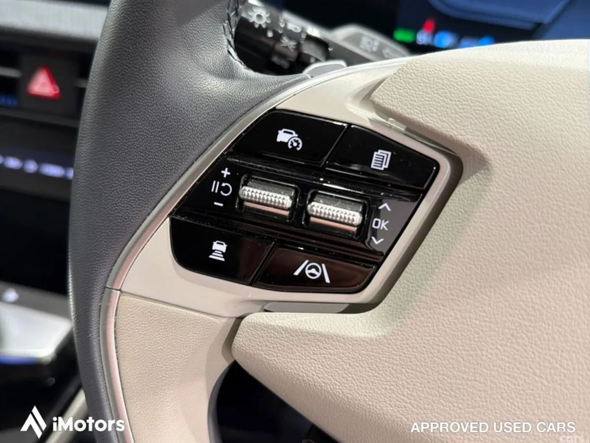 Kia EV6 SUV, Electric, 2024, White