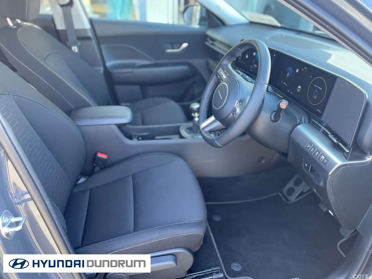 Hyundai KONA MPV, Petrol, 2026, Grey