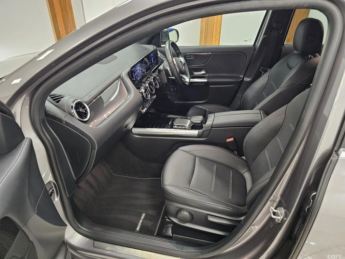 Mercedes-Benz GLA Hatchback, Petrol Plug-in Hybrid, 2022, Grey