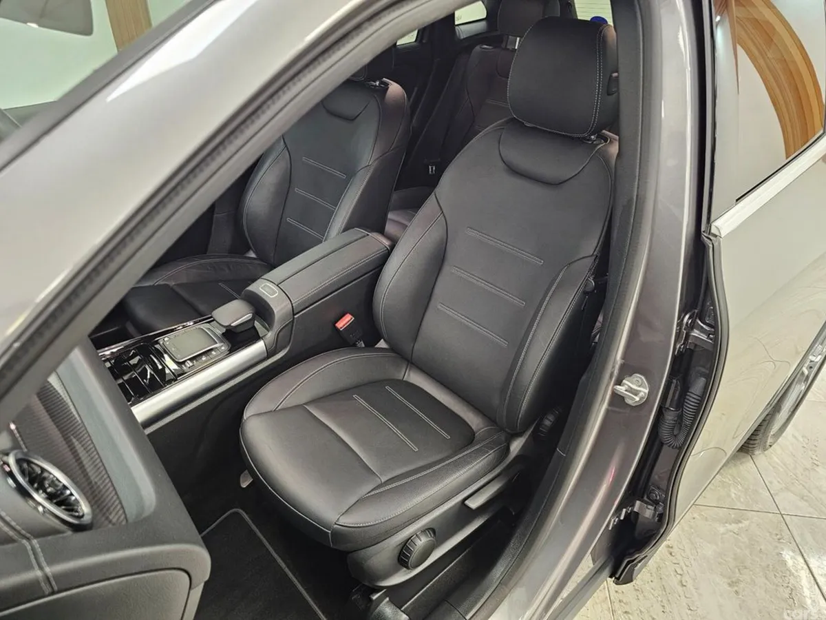 Mercedes-Benz GLA Hatchback, Petrol Plug-in Hybrid, 2022, Grey