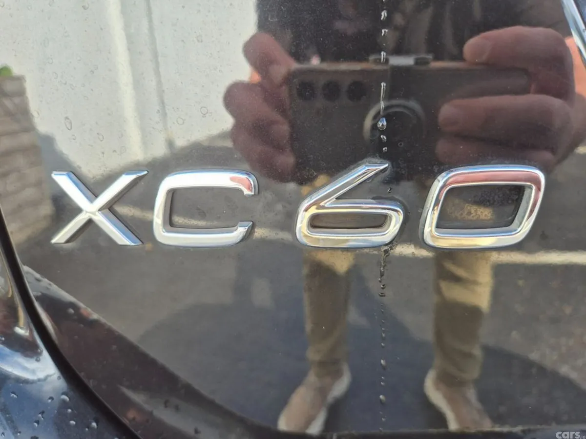 Volvo XC60 SUV, Diesel, 2017, Black