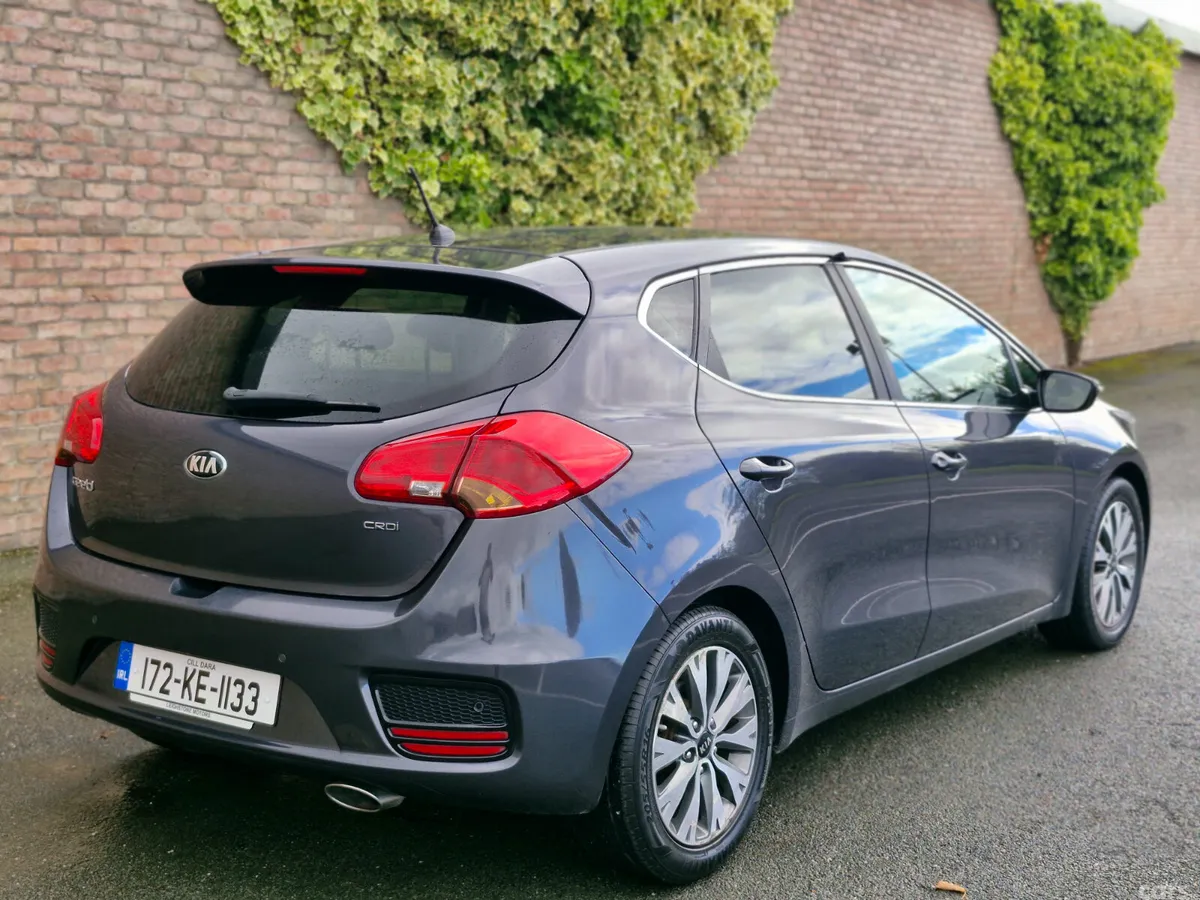 Kia Ceed Hatchback, Diesel, 2017, Grey