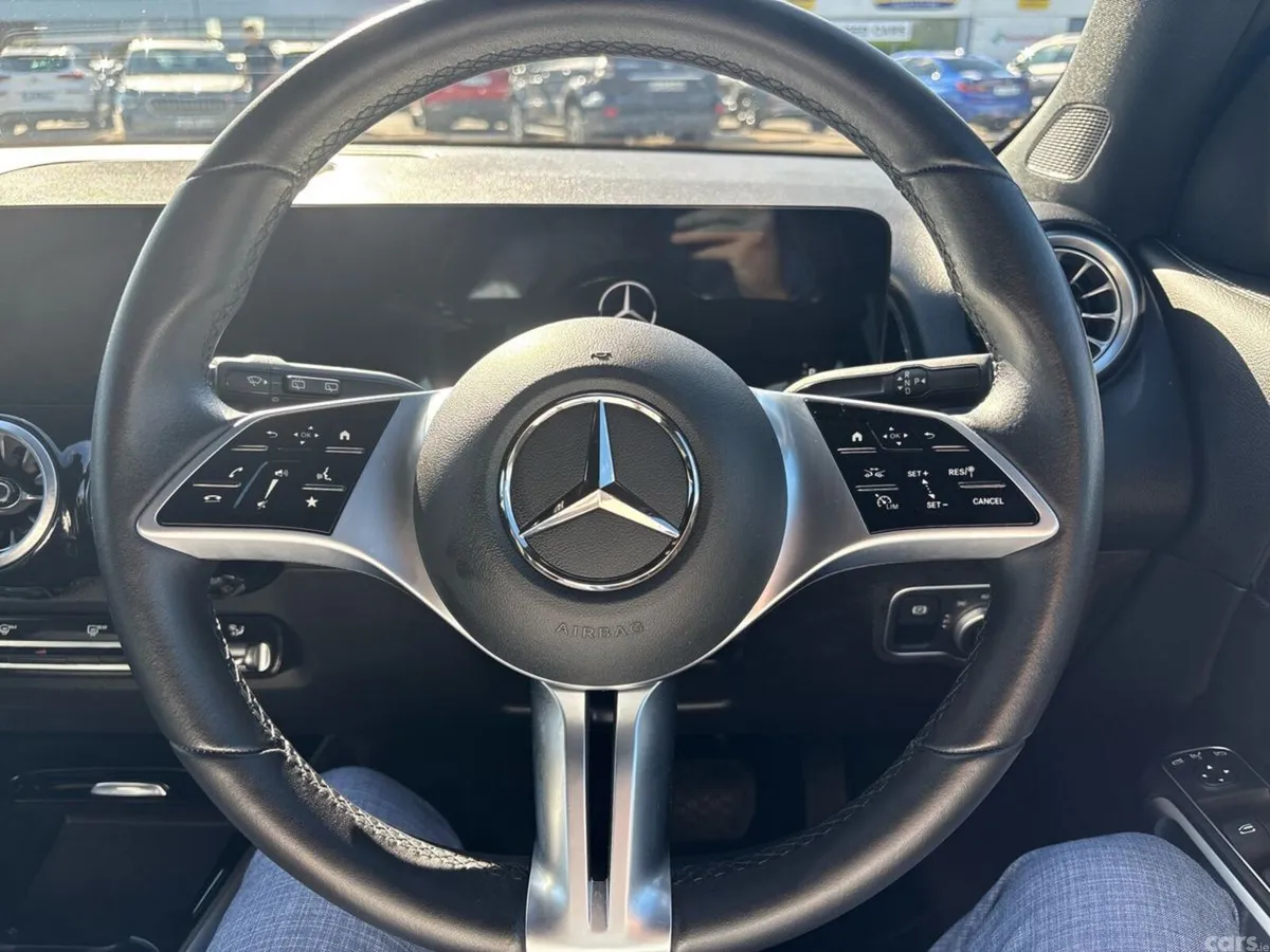Mercedes-Benz EQB SUV, Electric, 2025, Blue