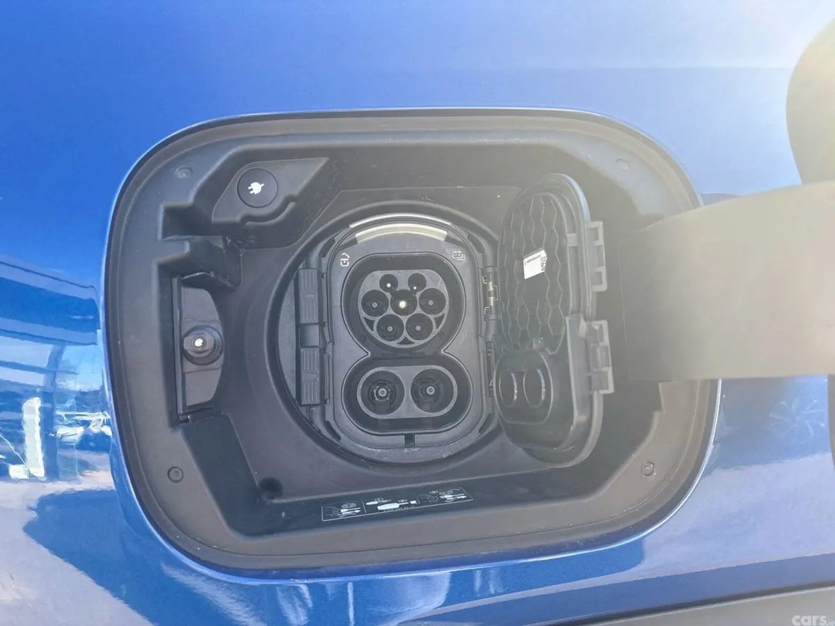 Mercedes-Benz EQB SUV, Electric, 2025, Blue