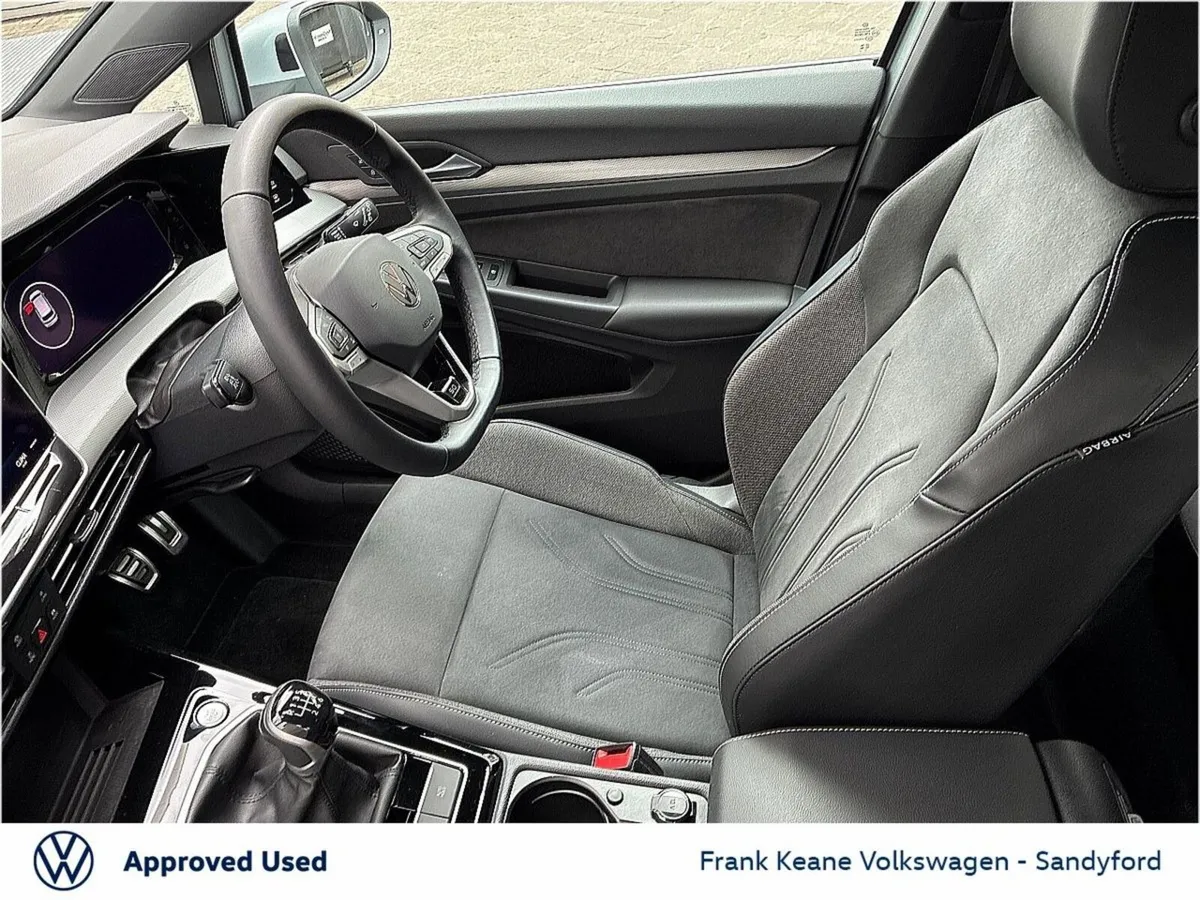 Volkswagen Golf Estate, Diesel, 2024, Grey