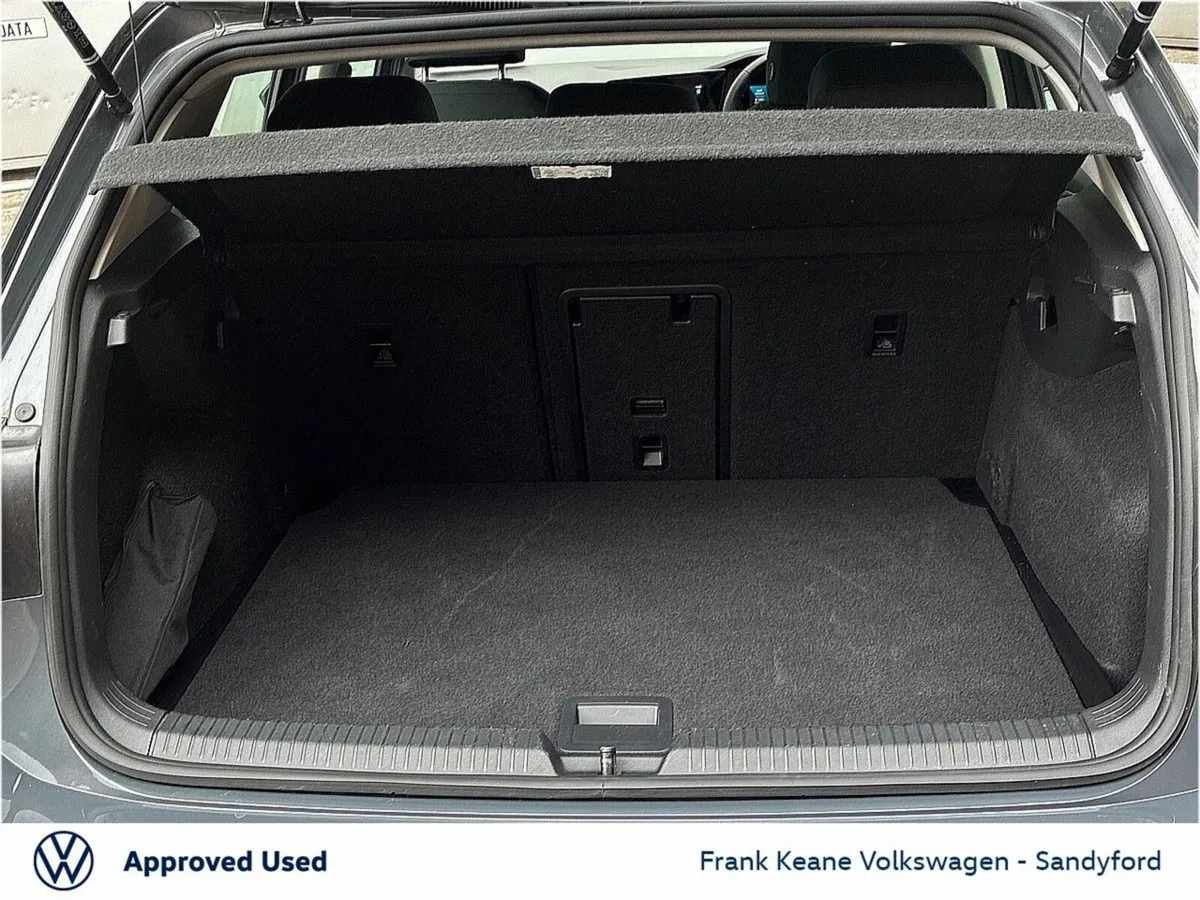 Volkswagen Golf Estate, Petrol, 2024, Grey