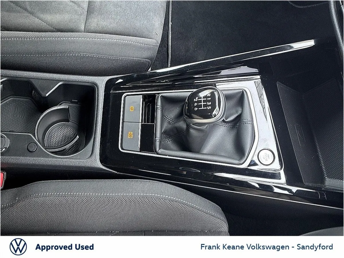 Volkswagen Golf Estate, Petrol, 2024, Grey