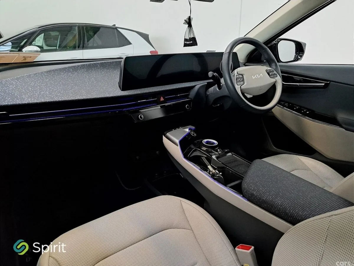 Kia EV6 MPV, Electric, 2024, Black