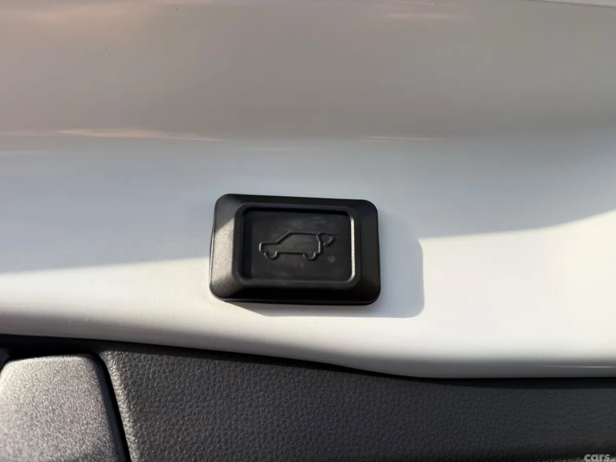 Toyota RAV4 SUV, Petrol Hybrid, 2020, White