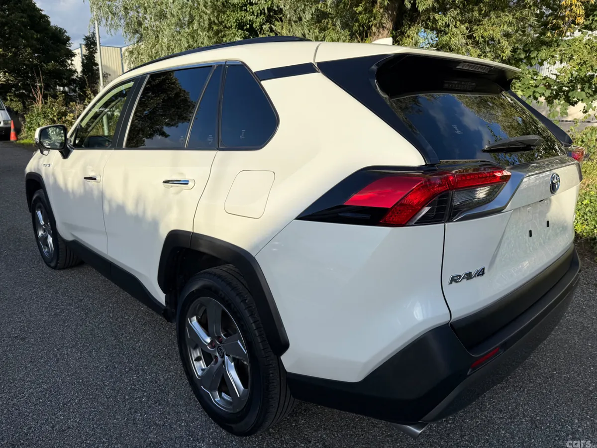 Toyota RAV4 SUV, Petrol Hybrid, 2020, White