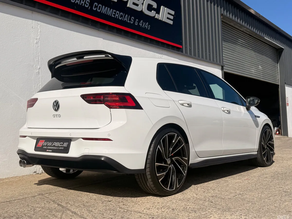 Volkswagen Golf Hatchback, Diesel, 2022, White