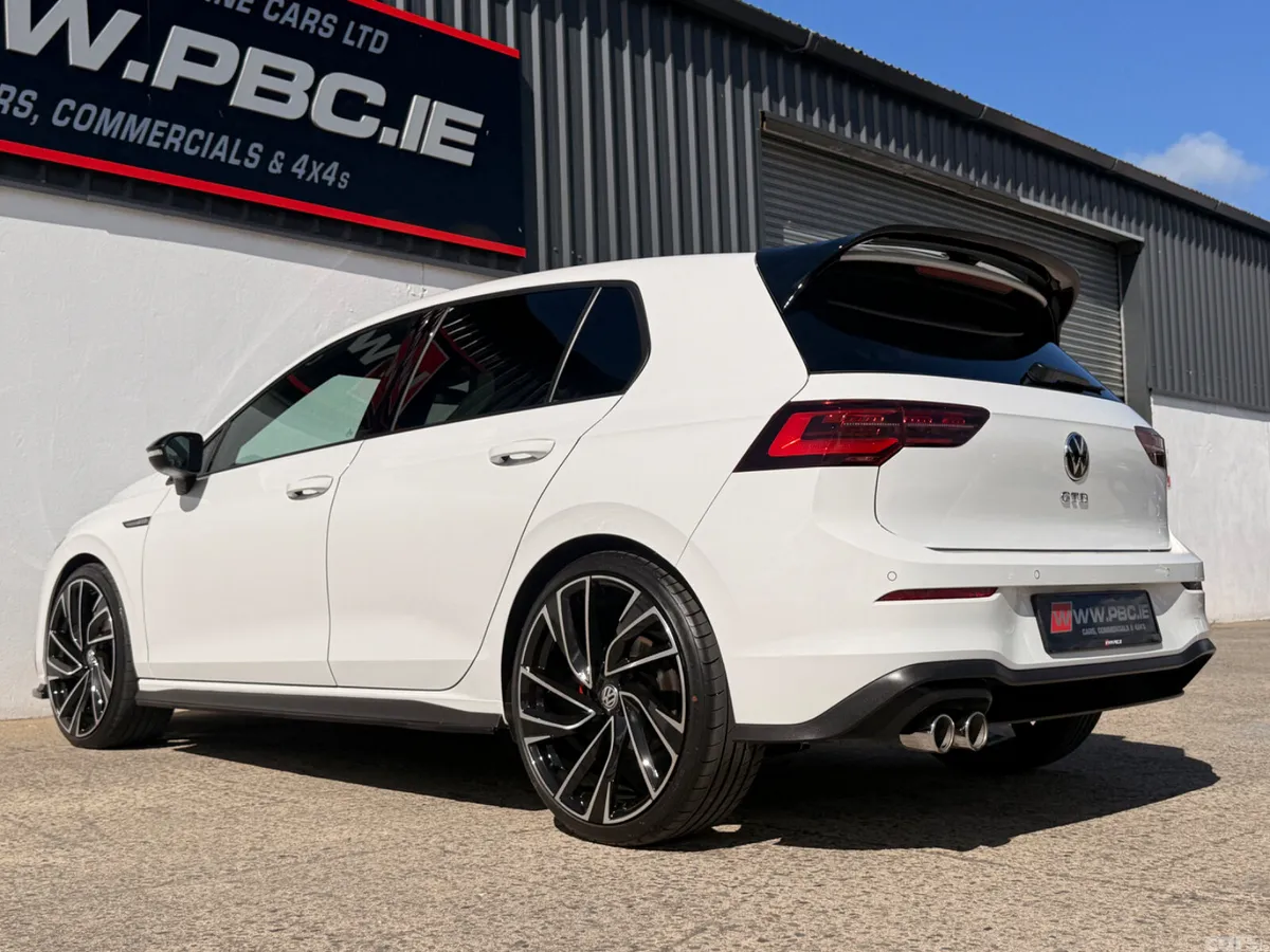 Volkswagen Golf Hatchback, Diesel, 2022, White