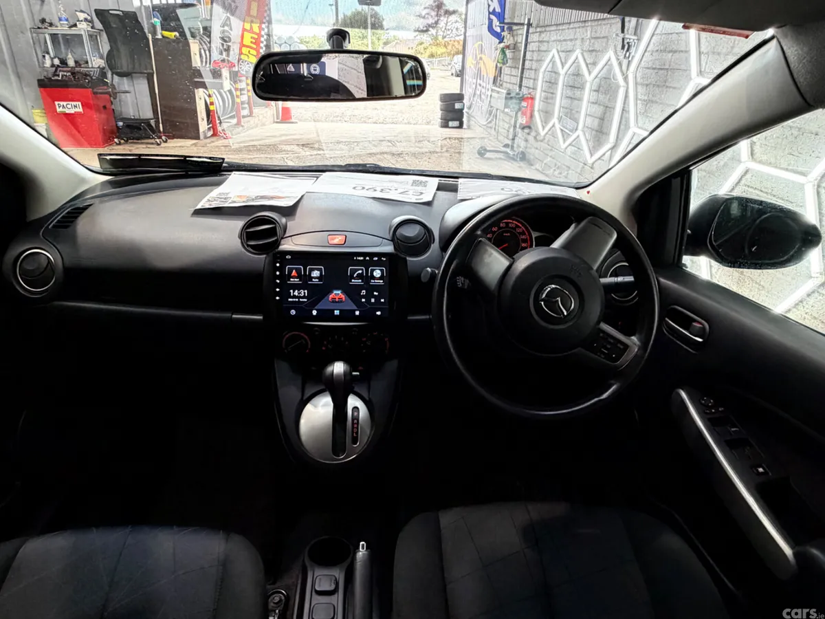 Mazda Demio MPV, Petrol, 2013, Purple