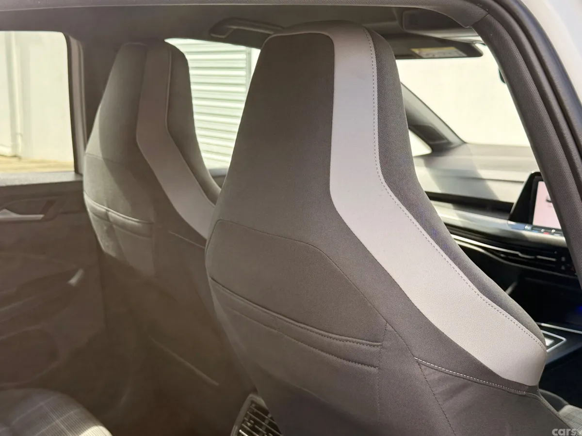 Volkswagen Golf Hatchback, Diesel, 2022, White