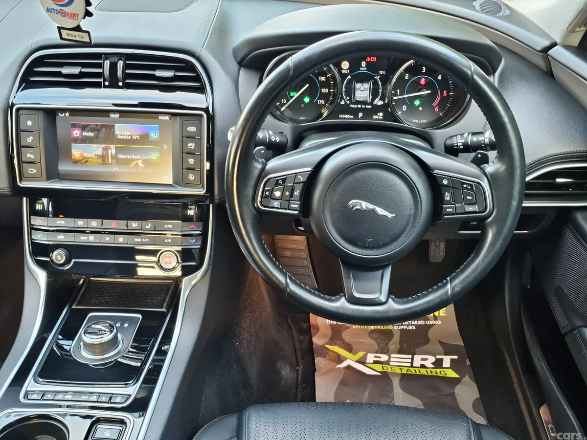 Jaguar XE Saloon, Diesel, 2017, Black