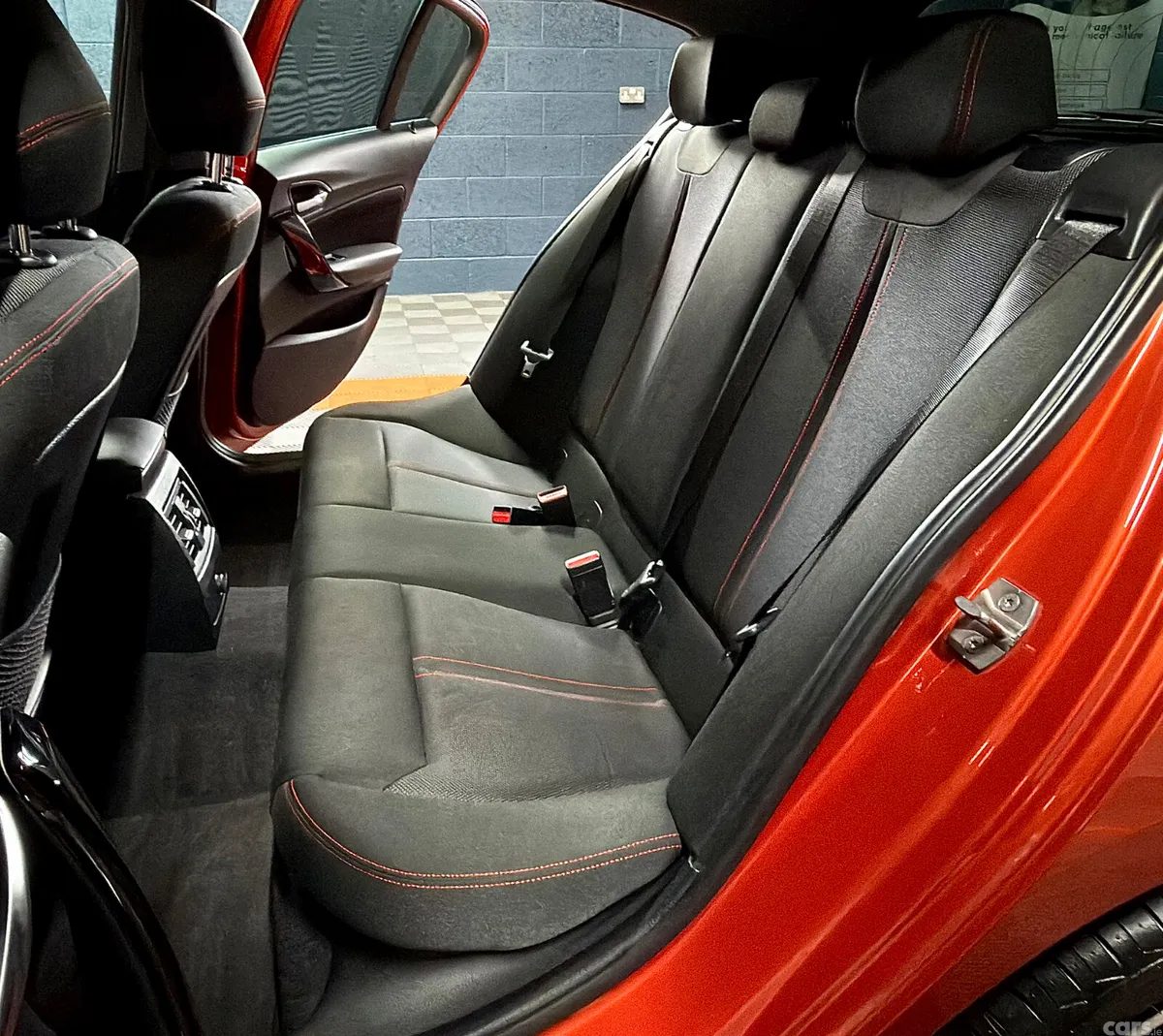BMW 1-Series Hatchback, Diesel, 2016, Orange