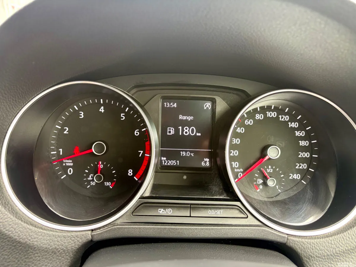 Volkswagen Polo Hatchback, Petrol, 2015, Red