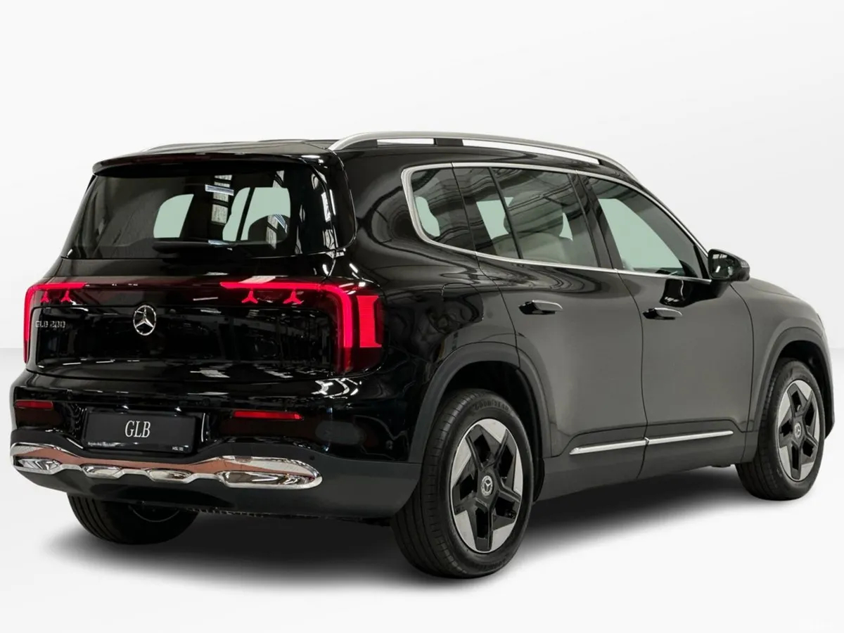 Mercedes-Benz GLB SUV, Electric, 2026, Black