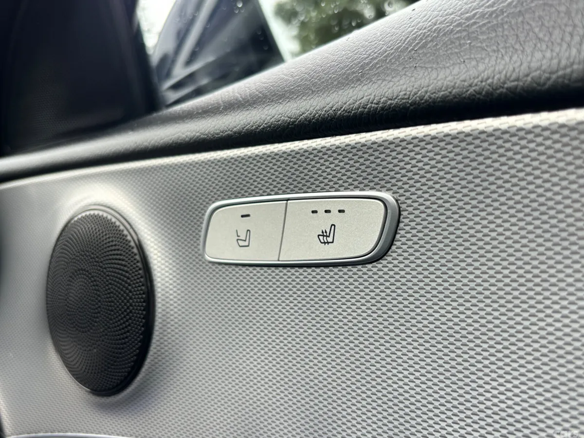 Mercedes-Benz E-Class Saloon, Diesel, 2017, Blue