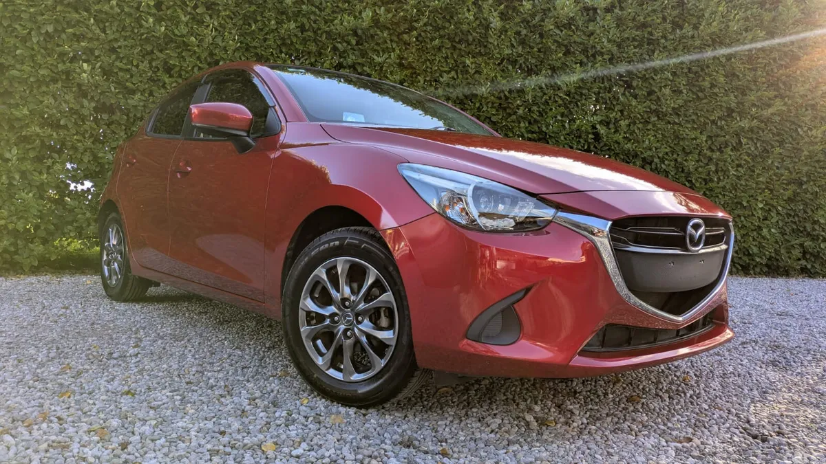 Mazda Mazda2 Hatchback, Petrol, 2017, Red