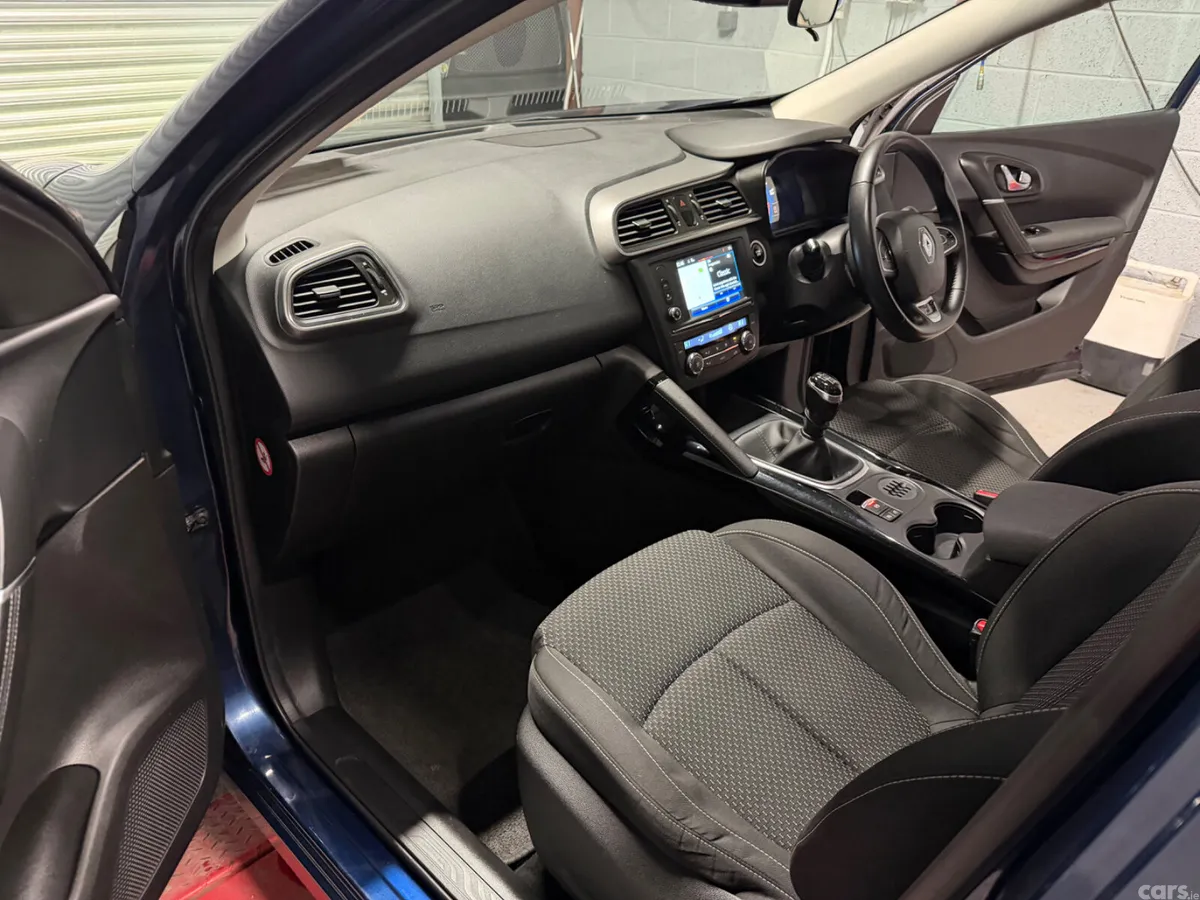 Renault Kadjar SUV, Diesel, 2016, Blue