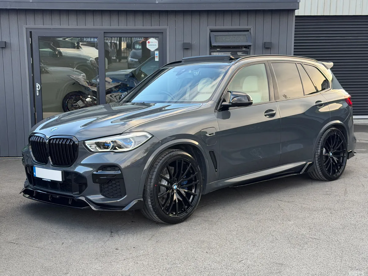 BMW X5 SUV, Petrol Hybrid, 2022, Grey