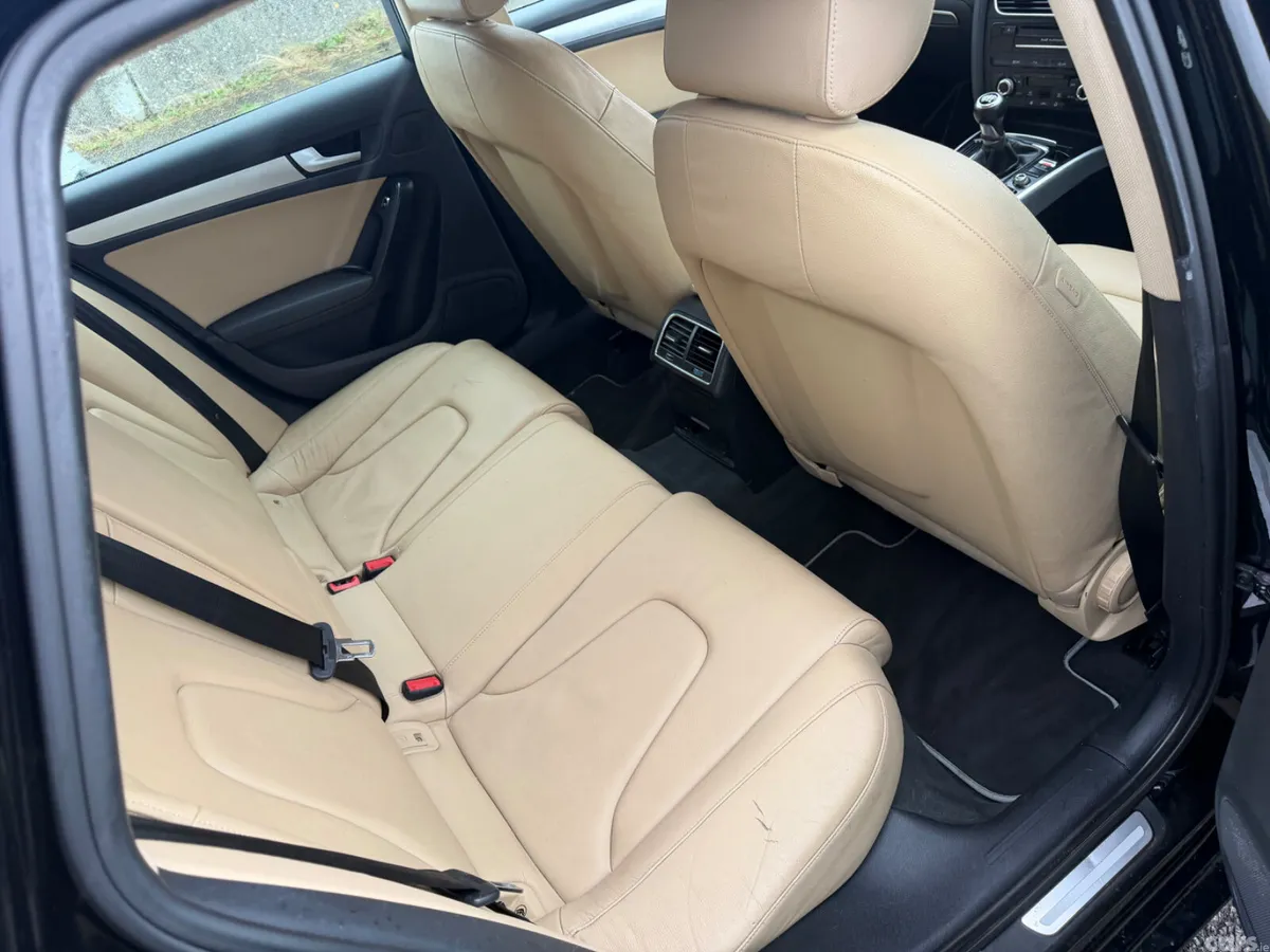 Audi A4 Estate, Diesel, 2013, Black