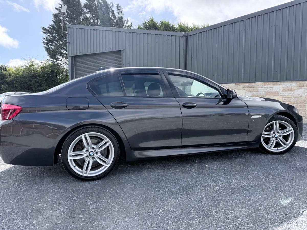 BMW 5-Series Saloon, Diesel, 2013, Grey