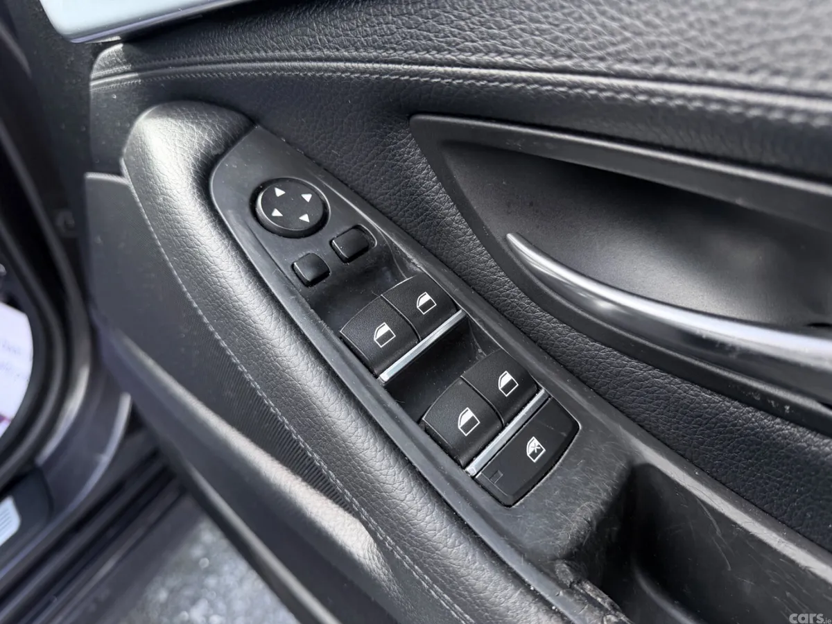 BMW 5-Series Saloon, Diesel, 2013, Grey
