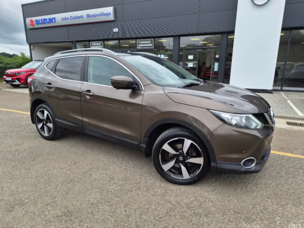 Nissan Qashqai MPV, Diesel, 2017, Brown